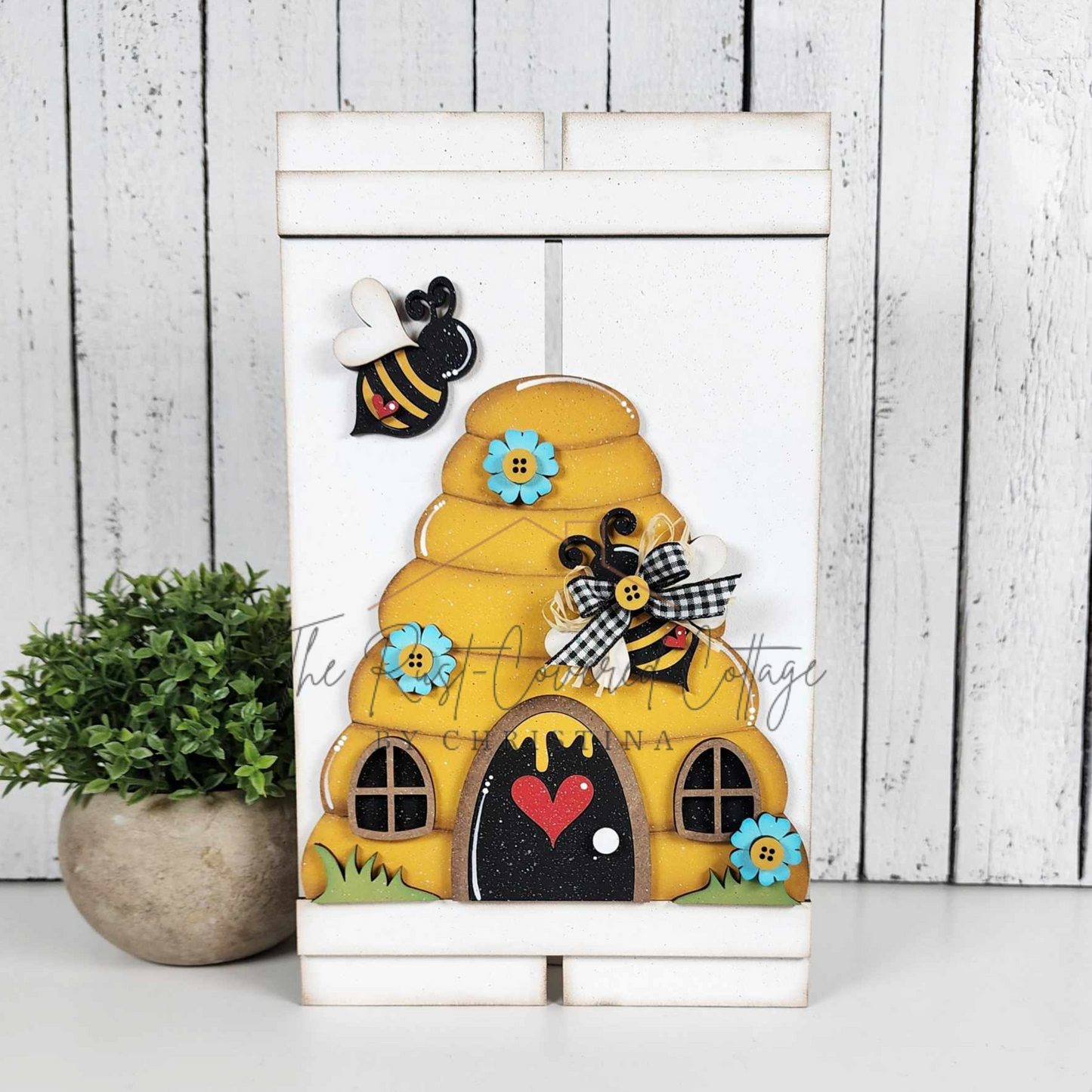 Bee Hive Pallet Sign – Laser Cut 1/4" Birch, 10" x 6"