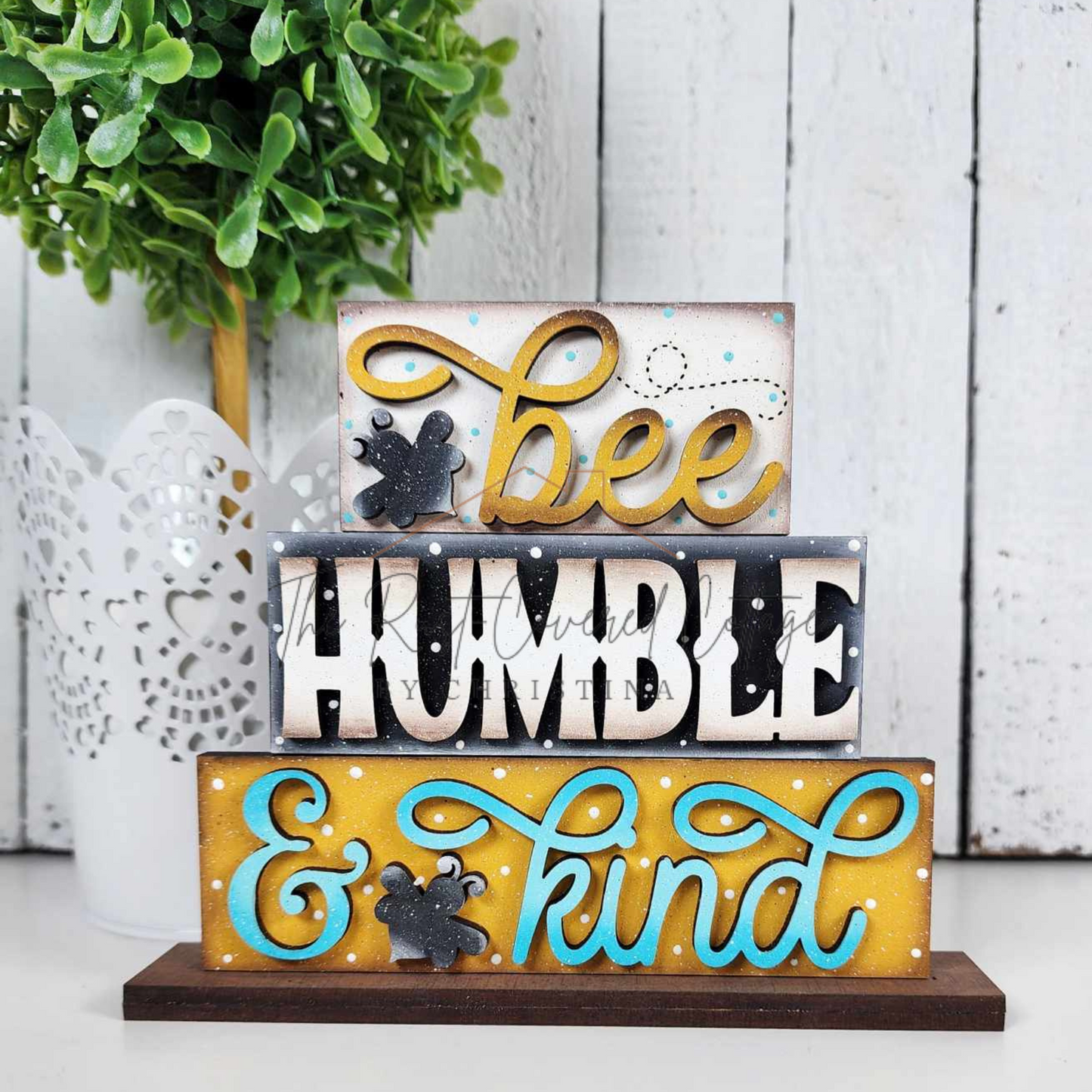 Honey Bee Shelf Sitter Trio – DIY Wood Kit Set, Laser Cut 1/4" Birch