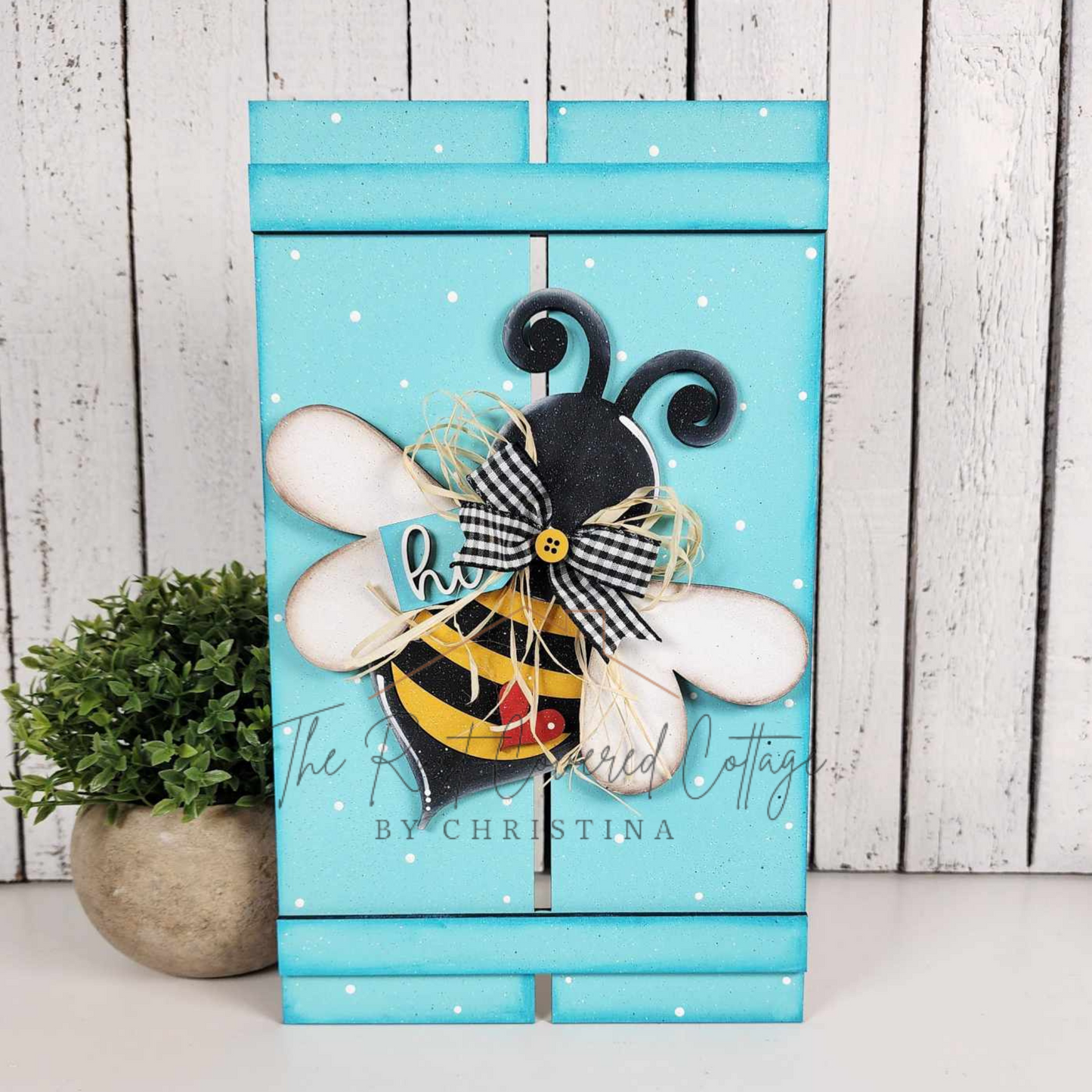 Honey Bee Pallet Sign DIY Kit | Laser Cut 1/4" Birch, 10" x 6" | Spring or Summer Shelf Decor