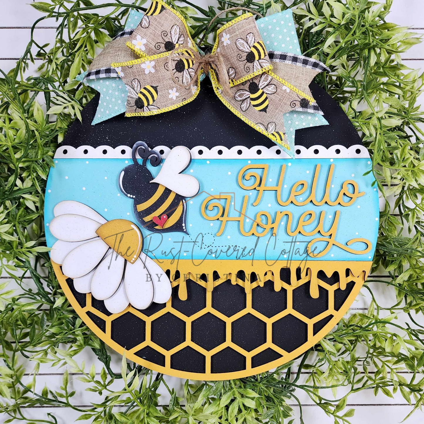 Hello Honey Bee Door Hanger – Laser Cut Wood Round in 10.5" or 15"