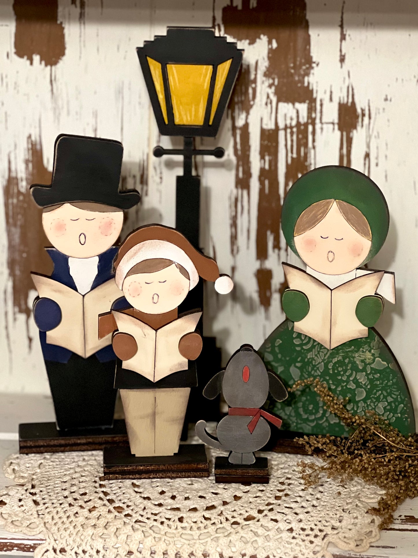 Victorian Carolers DIY Wood Kit | Laser Cut Birch & Maple Holiday Set